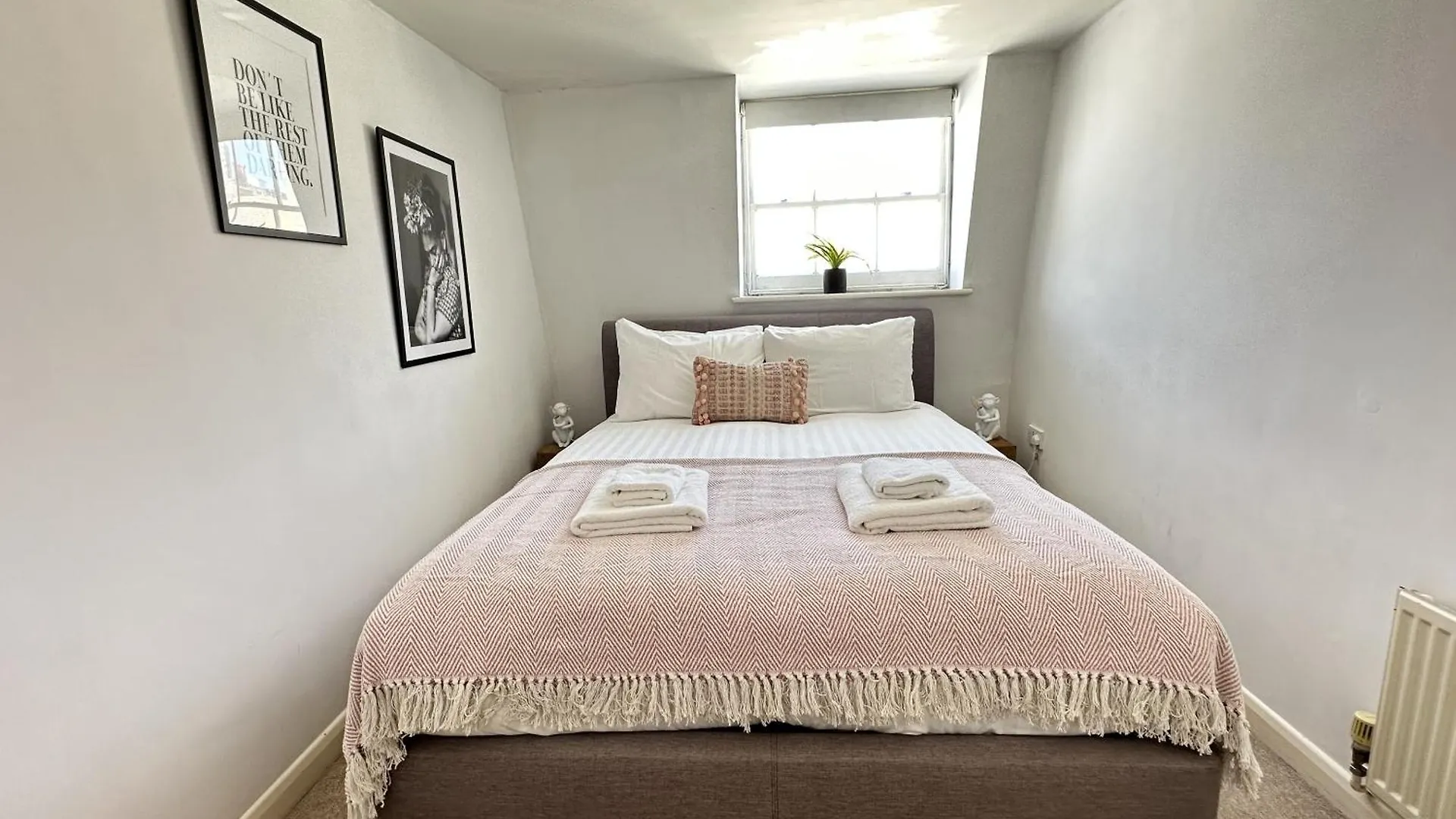 Central City Beach Pad Apartment Brighton United Kingdom
